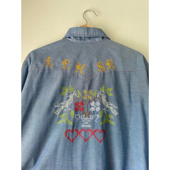 Vintage JCPenney Embroidered Chambray Western Pearl Snap – XL - Picture 7 of 7